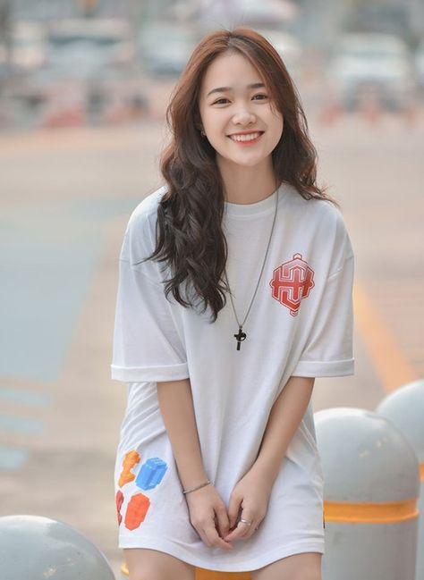 好姑娘高清在線看國(guó)語