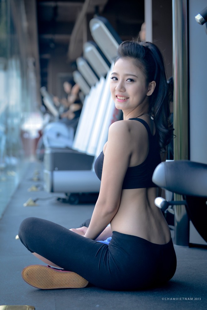 誘人的女教師hd中字電影
