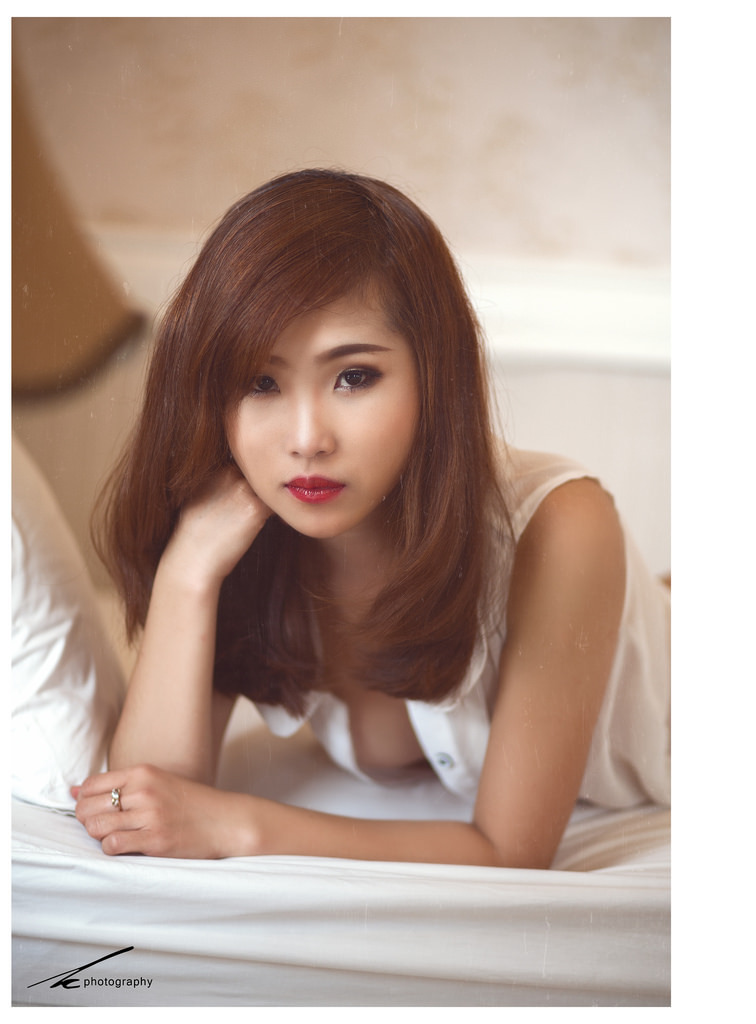 年輕的母親完整視頻